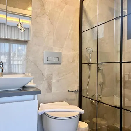 Colak فتحية